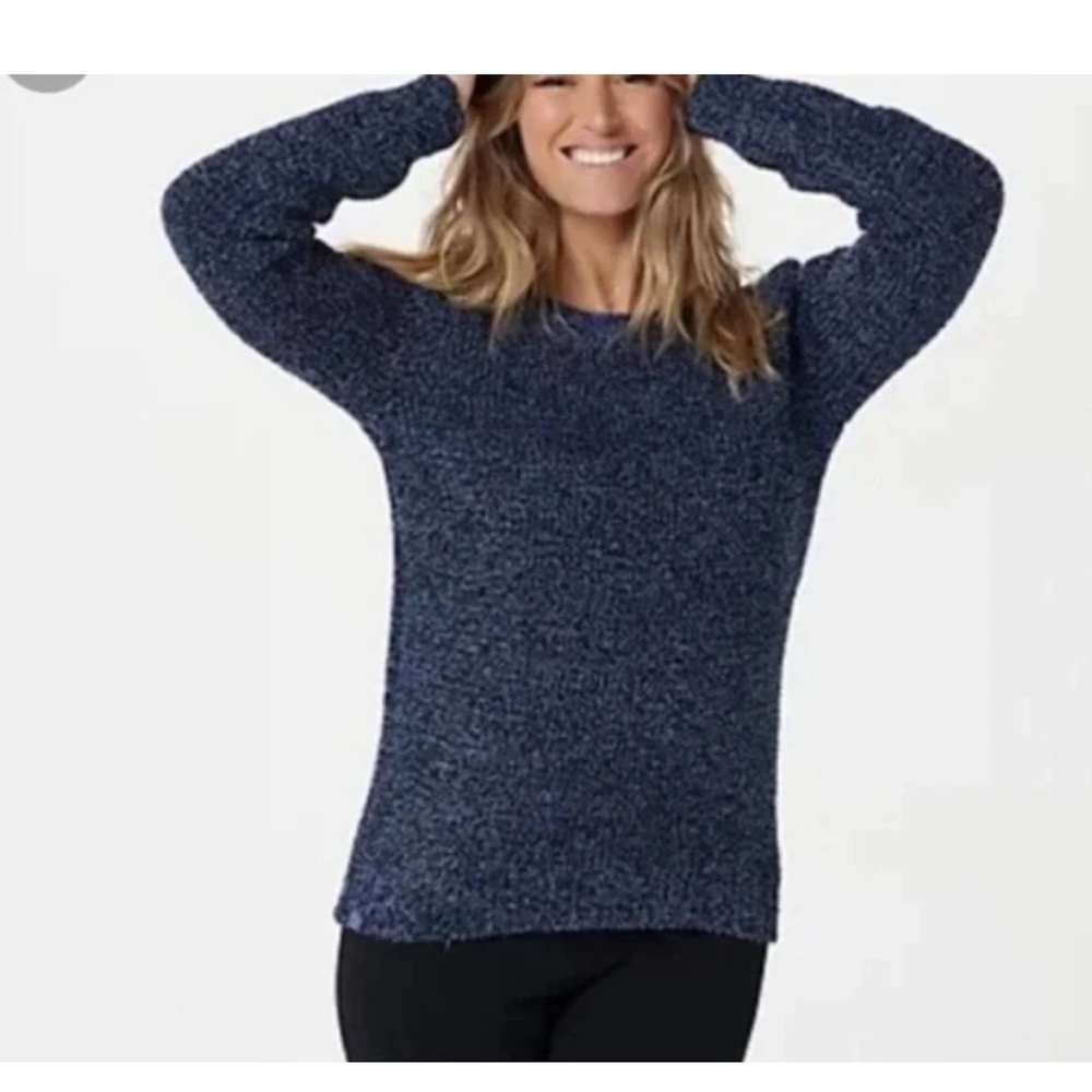 Barefoot Dreams CozyChic Seaside Crew-Neck Pullover -Heather Artic Blue/Black.